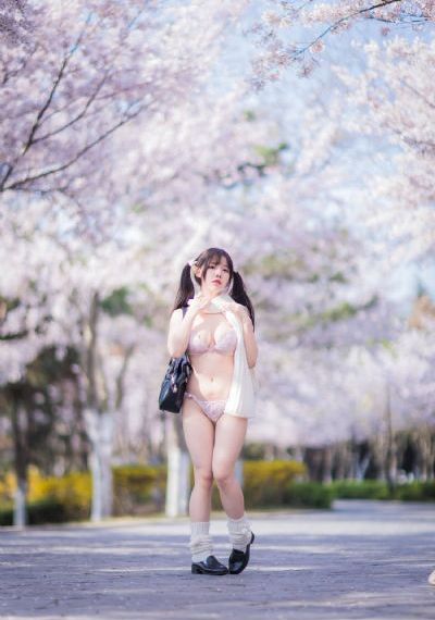 第一次破女处流血毛片_DVD完整视频观看