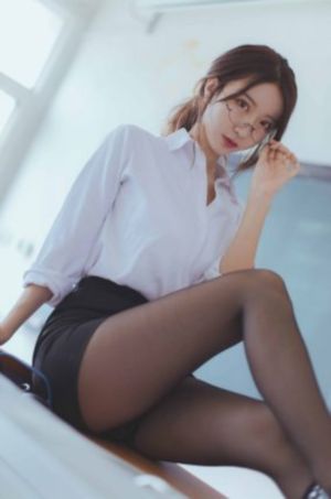 绯色一区二区_在线手机观看
