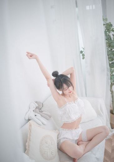 一本色道久久精品综合无码人妻_BD韩语视频大全