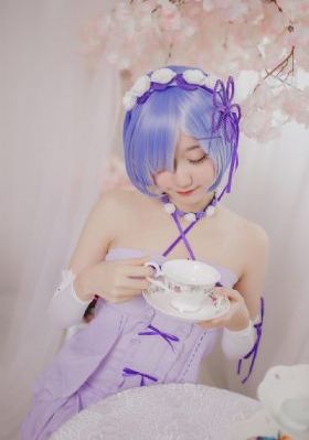 亚洲精品日韩av片在线观看_全集高清百度云未删减2020